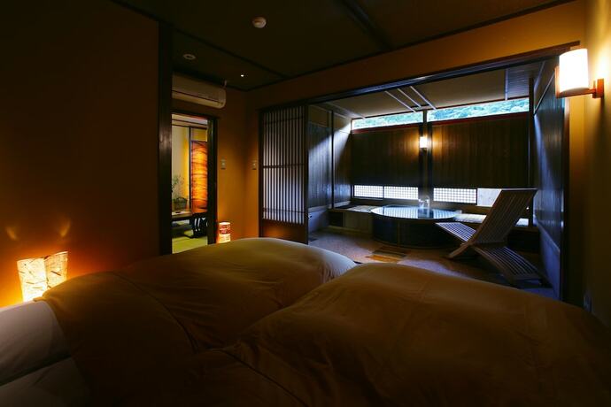 Imagen de la habitación del Hotel Moritaya. Foto 17
