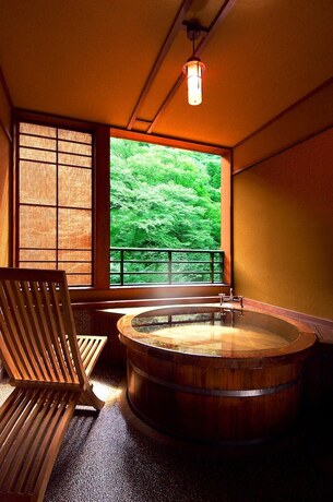 Imagen de la habitación del Hotel Moritaya. Foto 19