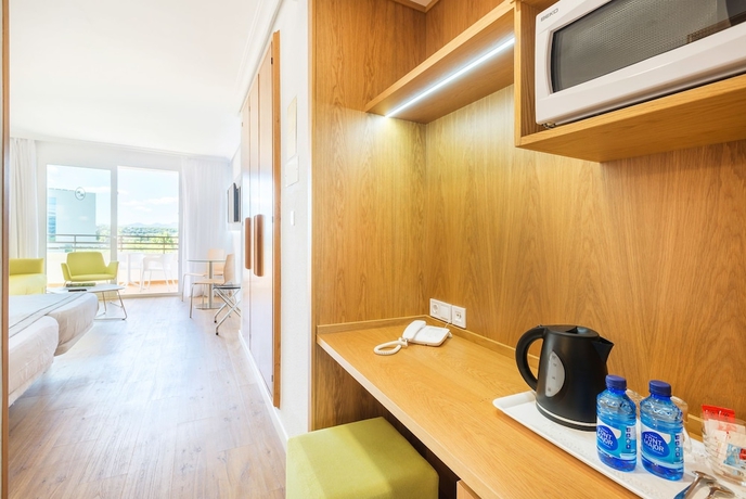 Imagen de la habitación del Hotel Morito y Morito Beach Apartamentos. Foto 8