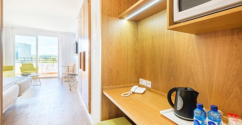 Imagen de la habitación del Hotel Morito y Morito Beach Apartamentos. Foto 9