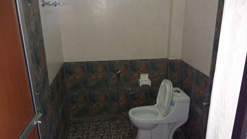 Imagen de la habitación del Hotel Morjim Bay Resort. Foto 17