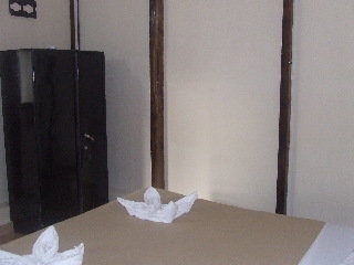 Imagen de la habitación del Hotel Morjim Beach Resort. Foto 16