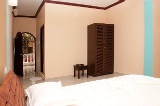 Imagen de la habitación del Hotel Morjim Club Resort. Foto 16