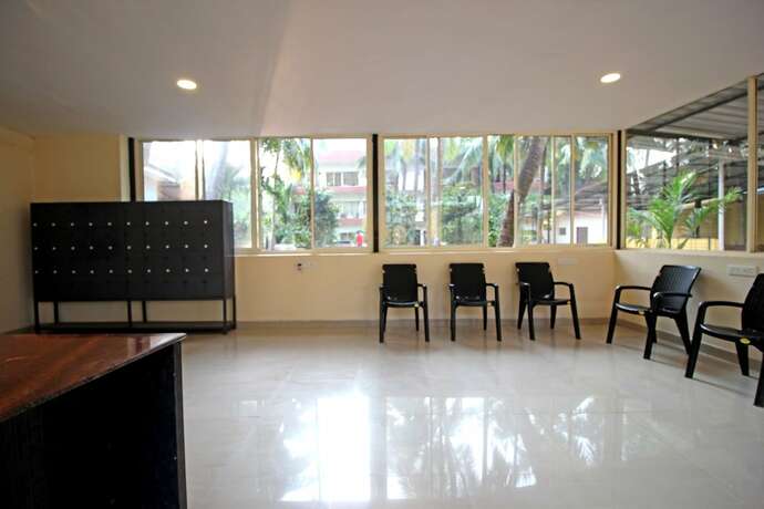 Imagen de los interiores del Hotel Morjim Grand Inn. Foto 18