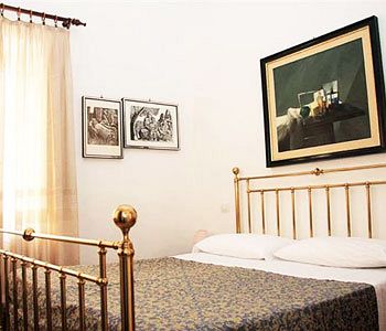 Imagen de la habitación del Hotel Morlacchi. Foto 7