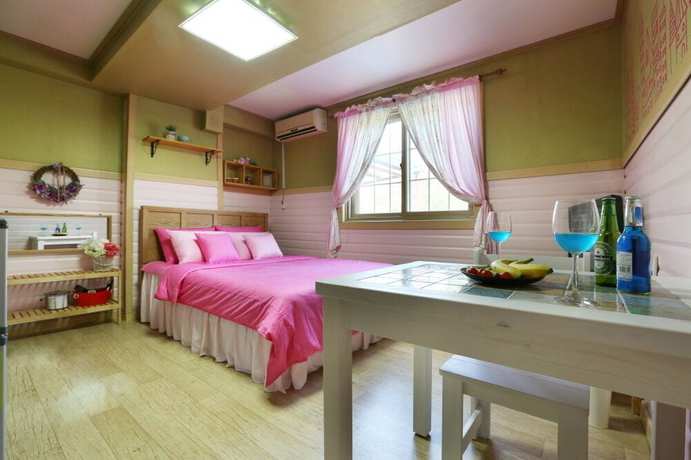 Imagen de la habitación del Hotel Mornig shine pension. Foto 10