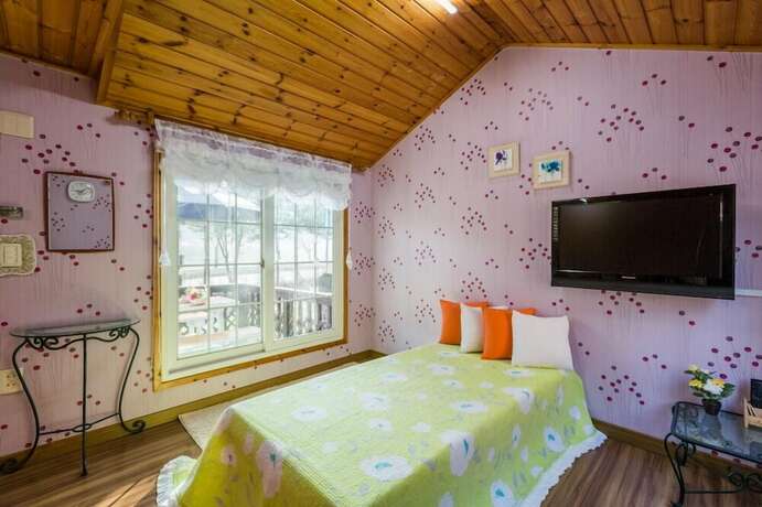 Imagen de la habitación del Hotel Morning Palace. Foto 14