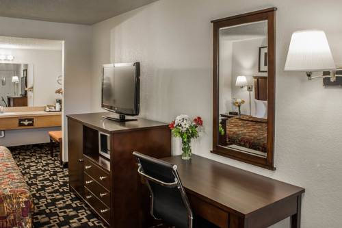 Imagen general del Hotel MorningGlory Inn and Suites. Foto 1
