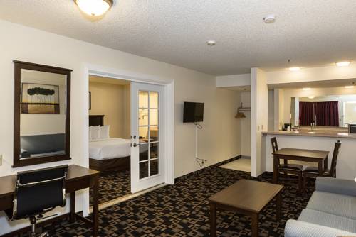 Imagen de la habitación del Hotel MorningGlory Inn and Suites. Foto 8