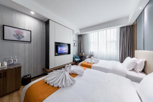 Imagen general del Hotel Morninginn, Qingyuan Gulong Gorge Wanda Plaza. Foto 2