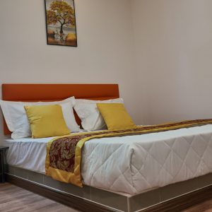 Imagen de la habitación del Hotel Mornings. Foto 5
