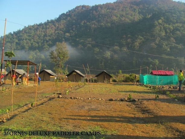 Imagen de la habitación del Hotel Mornis Camp and Resort. Foto 10