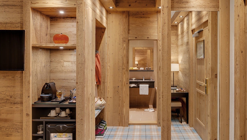 Imagen de la habitación del Hotel Morosani Schweizerhof. Foto 6