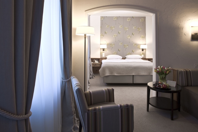Imagen de la habitación del Hotel Morosani Schweizerhof. Foto 8