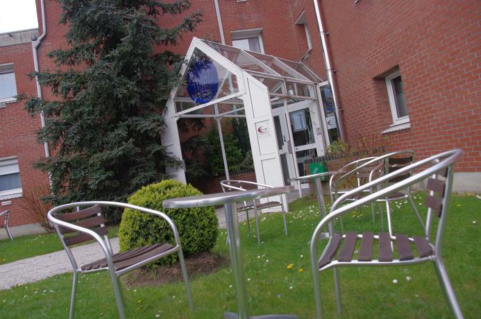 Imagen de los exteriores del Hotel Morphée. Foto 7