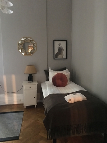 Imagen de la habitación del Hotel Morris. Foto 6