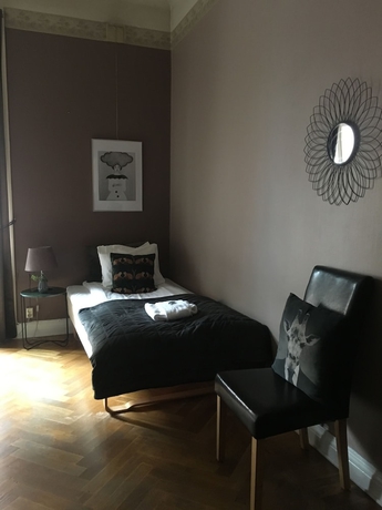 Imagen de la habitación del Hotel Morris. Foto 7