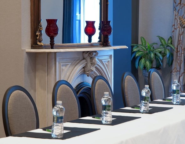 Imagen de los interiores del Hotel Morrison Clark Historic Inn. Foto 14