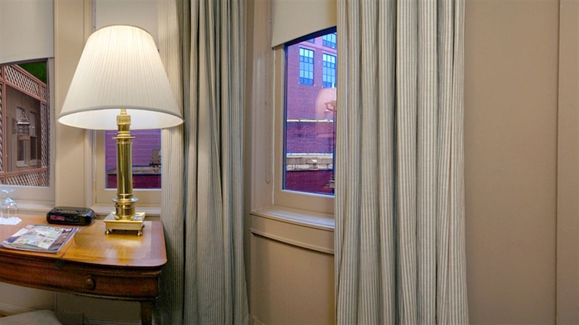 Imagen de los interiores del Hotel Morrison Clark Historic Inn. Foto 15