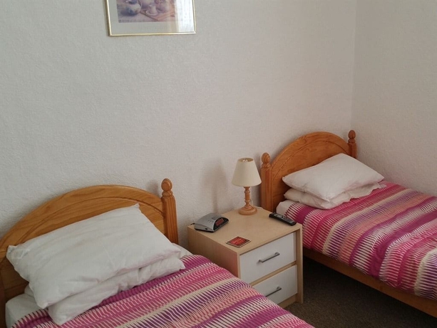Imagen de la habitación del Hotel Morrisy House. Foto 15