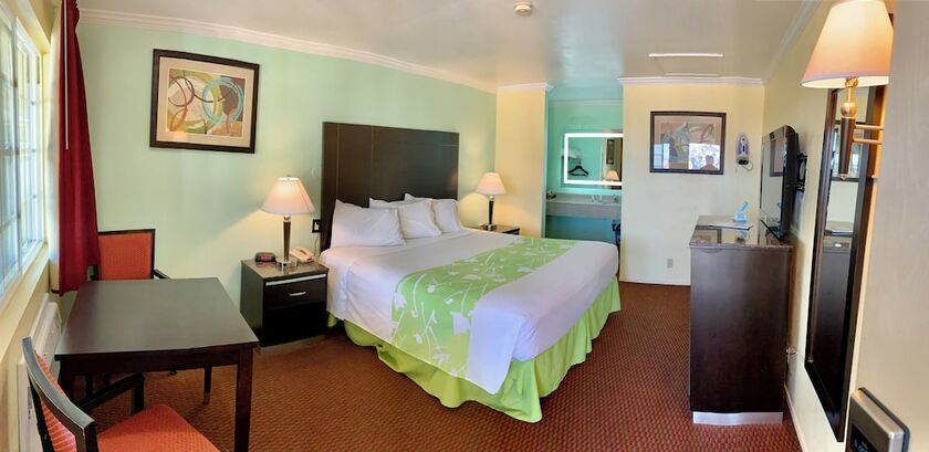 Imagen de la habitación del Hotel Morro Bay Beach Inn. Foto 8