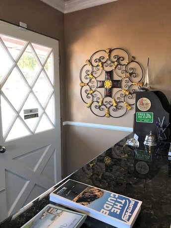 Imagen de los interiores del Hotel Morro Crest Inn. Foto 20