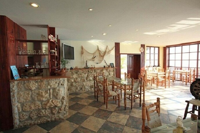 Imagen del bar/restaurante del Hotel Morski Briag. Foto 16
