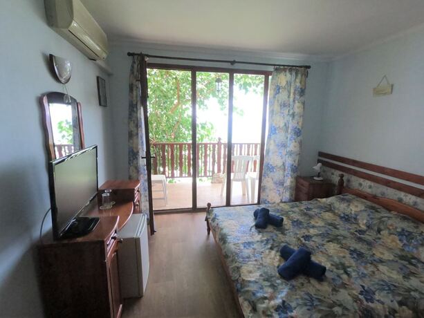 Imagen de la habitación del Hotel Morski Briag. Foto 20