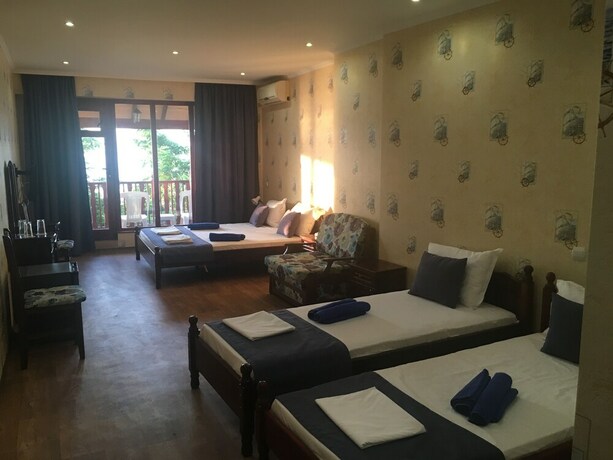 Imagen de la habitación del Hotel Morski Briag. Foto 21