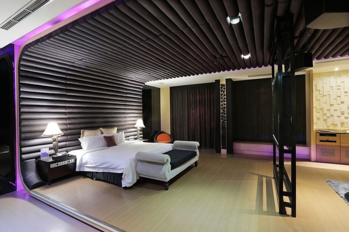 Imagen de la habitación del Hotel Mos Motel. Foto 14