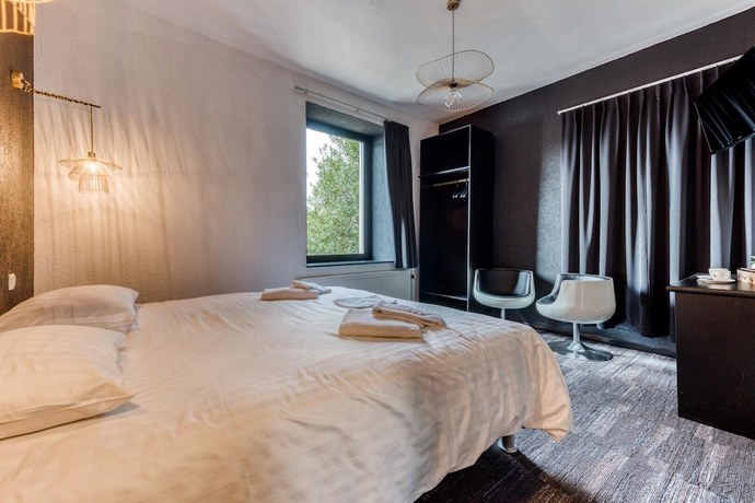 Imagen de la habitación del Hotel Mosa. Foto 5