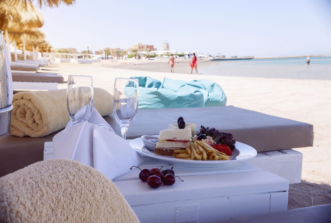 Imagen de los exteriores del Hotel Mosaique - El Gouna. Foto 15