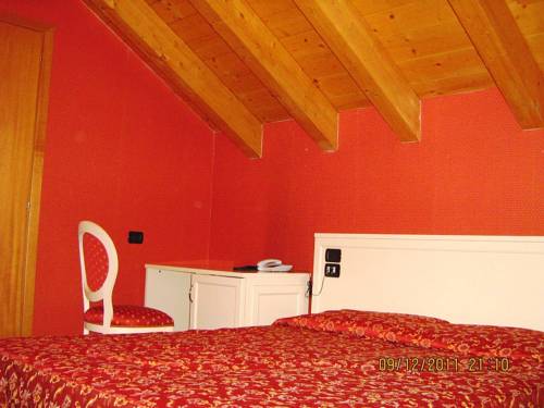 Imagen de la habitación del Hotel Mosca. Foto 2