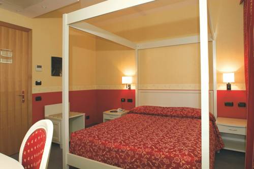 Imagen de la habitación del Hotel Mosca. Foto 11