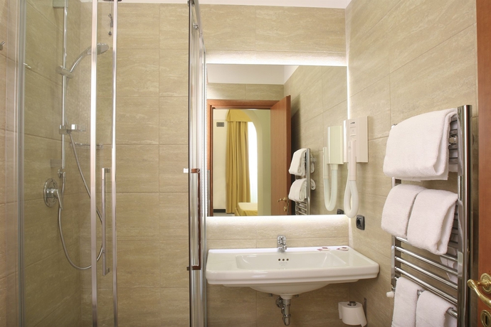 Imagen de la habitación del Hotel Moscatello. Foto 5