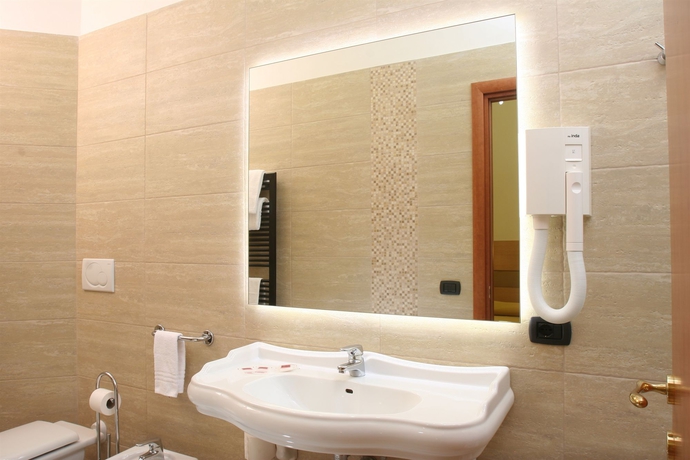 Imagen de la habitación del Hotel Moscatello. Foto 7