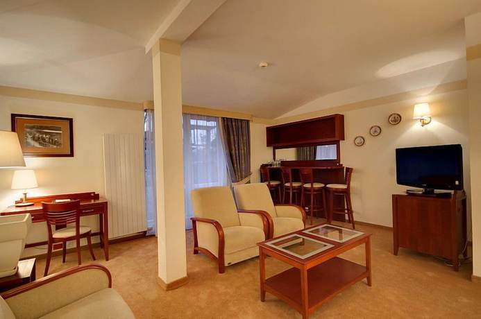 Imagen de la habitación del Hotel Moscicki Resort And Conference. Foto 18