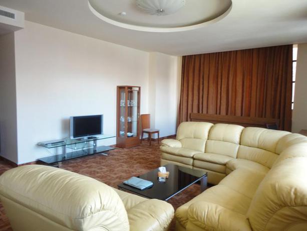 Imagen de los interiores del Hotel Moscow House. Foto 8