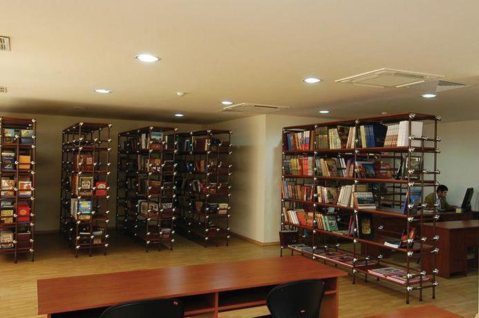 Imagen de los interiores del Hotel Moscow House. Foto 9