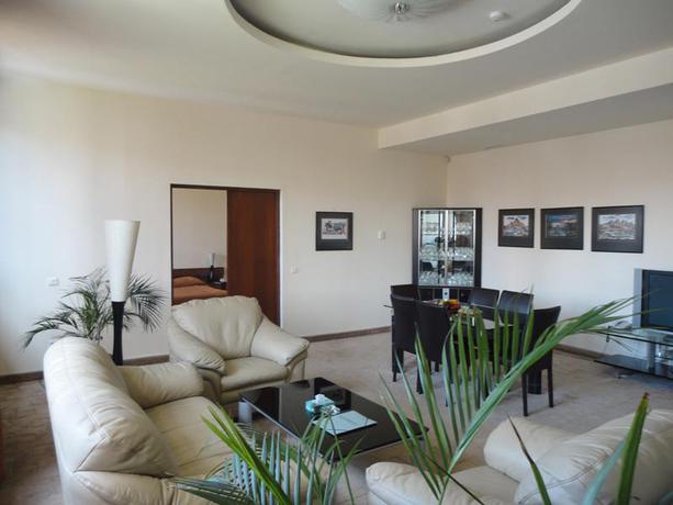 Imagen de los interiores del Hotel Moscow House. Foto 11