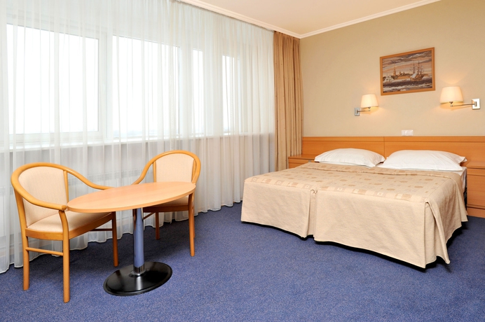 Imagen de la habitación del Hotel Moscow, San Petersburgo. Foto 3