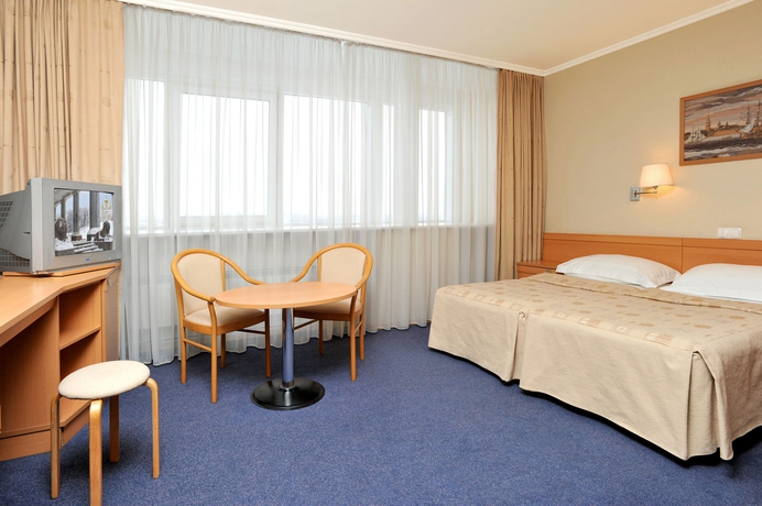 Imagen de la habitación del Hotel Moscow, San Petersburgo. Foto 6