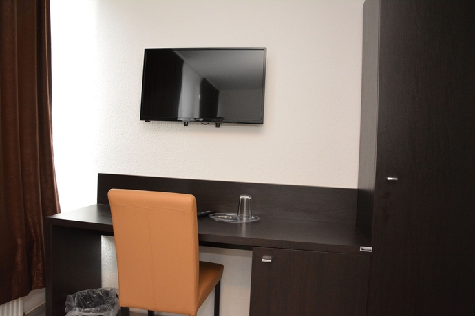 Imagen de la habitación del Hotel Mosel Frankfurt. Foto 16