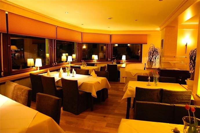 Imagen de los interiores del Hotel Moselhotel Restaurant Peifer. Foto 19