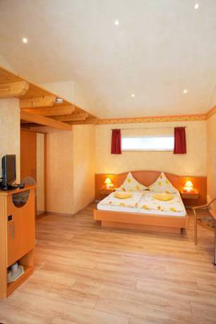 Imagen de la habitación del Hotel Moselhotel Weinhaus Simon. Foto 10