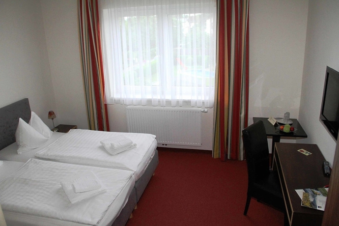Imagen de la habitación del Hotel Moser. Foto 6