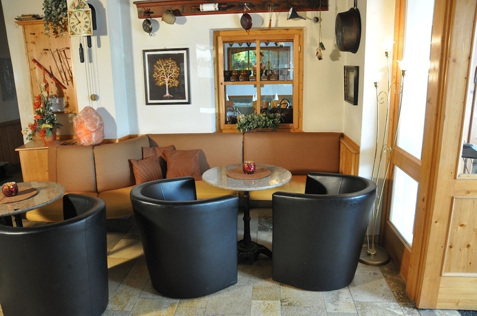 Imagen de los interiores del Hotel Moser. Foto 16
