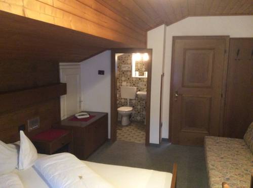 Imagen de la habitación del Hotel Moserhof, St. Georgen - San Giorgio. Foto 1