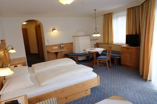 Imagen de la habitación del Hotel Moserhof, Wangle. Foto 7