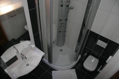 Imagen general del Hotel Mosoly Apartman. Foto 9